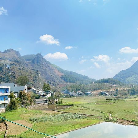 Homestay Hong Anh Dong Van  Zewnętrze zdjęcie