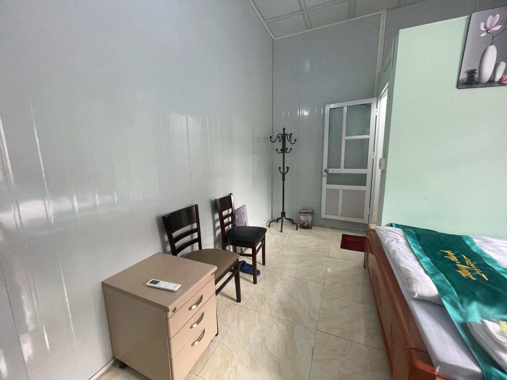 Homestay Hong Anh Dong Van  Zewnętrze zdjęcie